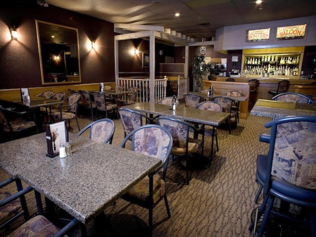 Heritage Inn Hotel & Convention Centre - High River エクステリア 写真